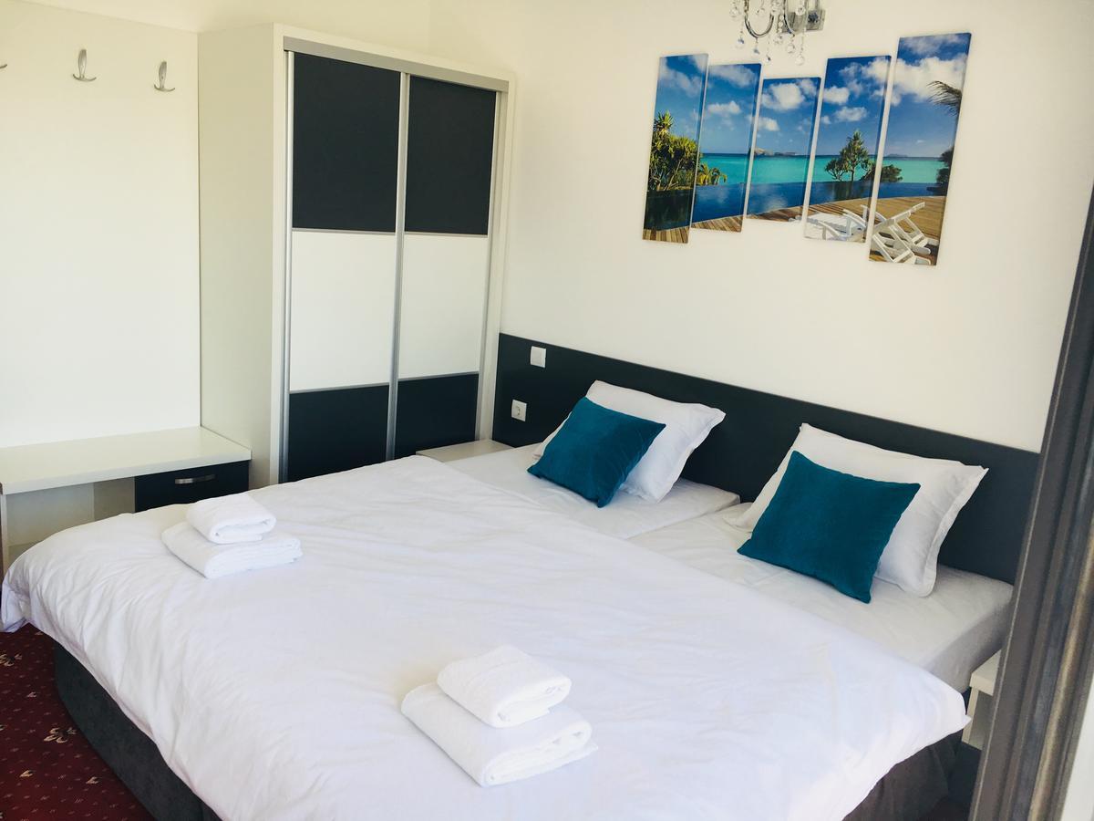 Hotel Aqua Kŭrdzhali Exteriör bild